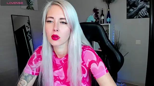 Mermaid_N from StripChat