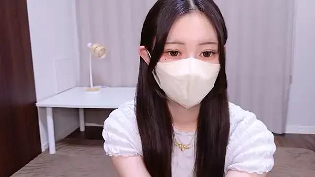 MOEMOE-Q from StripChat is Group