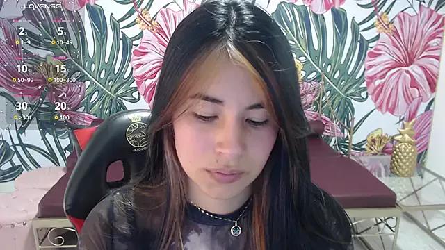 Nina_harper_ from StripChat