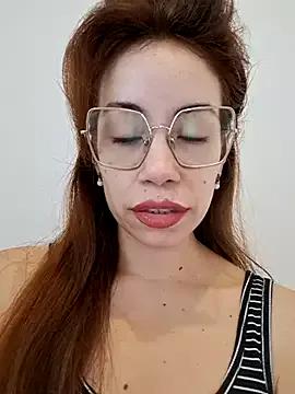 polaroidswan80s from StripChat is Freechat