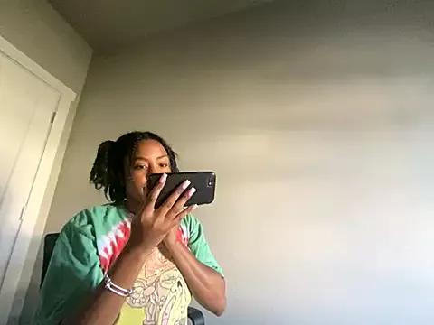 Princesslivv from StripChat