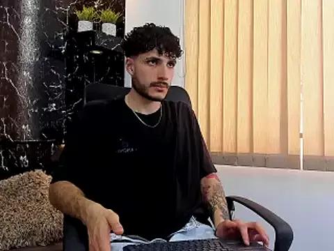 Rafael_Mendezz from StripChat