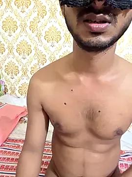 RealcoupleP from StripChat is Freechat
