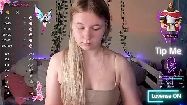 Rebecca_Kelly from StripChat