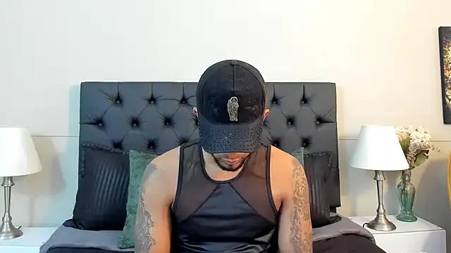 Robin_Rief from StripChat