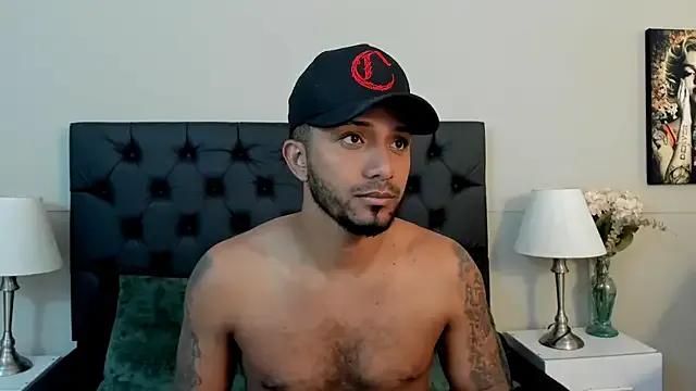 Robin_Rief from StripChat