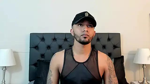 Robin_Rief from StripChat