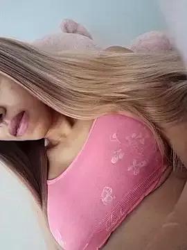 rubiasmrsexy on StripChat