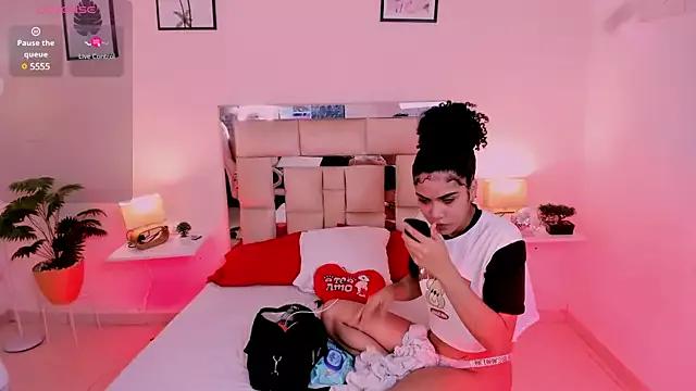 saraandstiven from StripChat