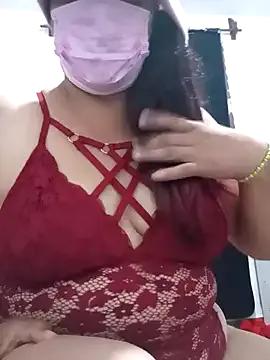Saramilf36 from StripChat is Freechat