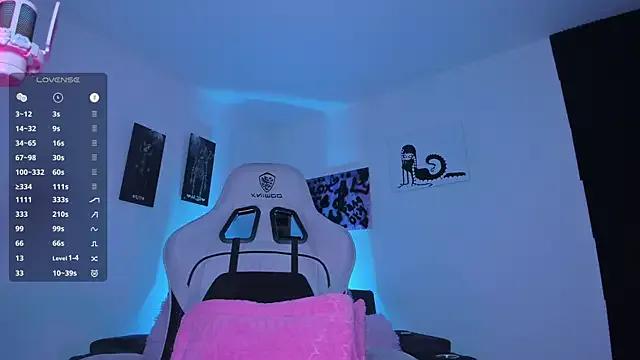 Satanbabee from StripChat