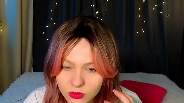 Sunshine-_-Kelly from StripChat