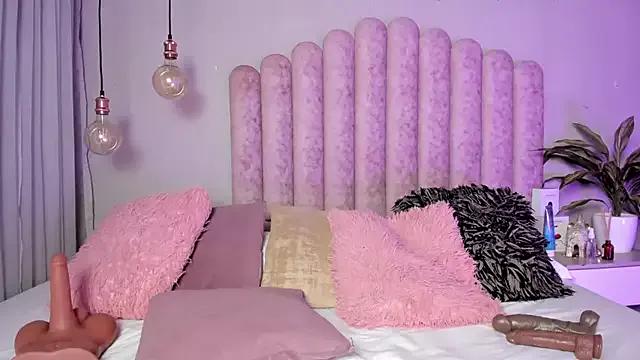 SusanBenett from StripChat