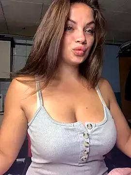 Sweeeeet_Candy from StripChat