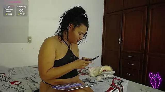 Sweet_Catt1 from StripChat