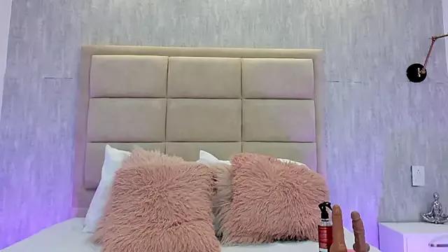 sweetandyy_ from StripChat
