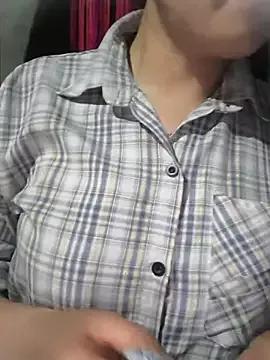 Sweetlove_77 from StripChat
