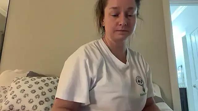 Vivian_MayXxX from StripChat