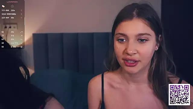 vivid_girls_vg from StripChat
