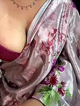 VR_here_4U from StripChat