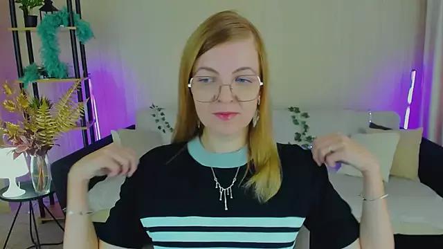 YourUniverser from StripChat