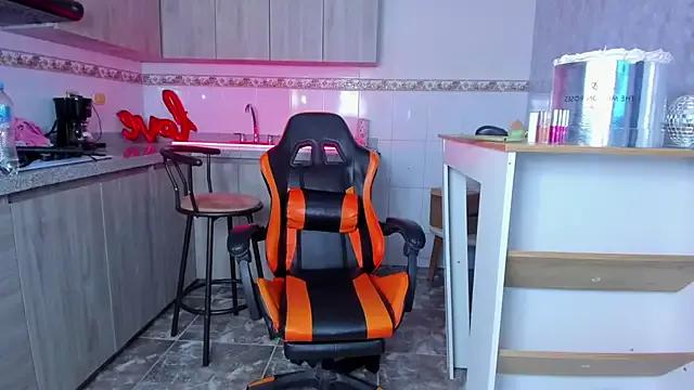 ZaiMoon_ from StripChat