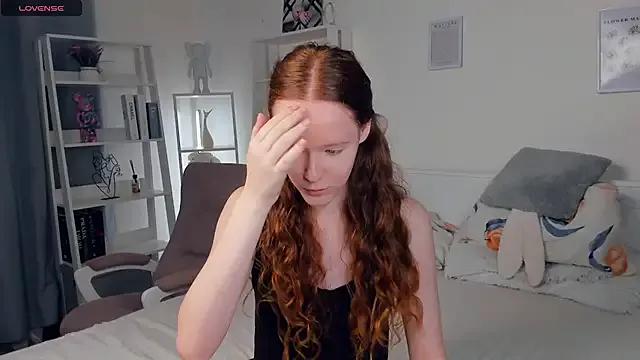 ZaraBluitt from StripChat