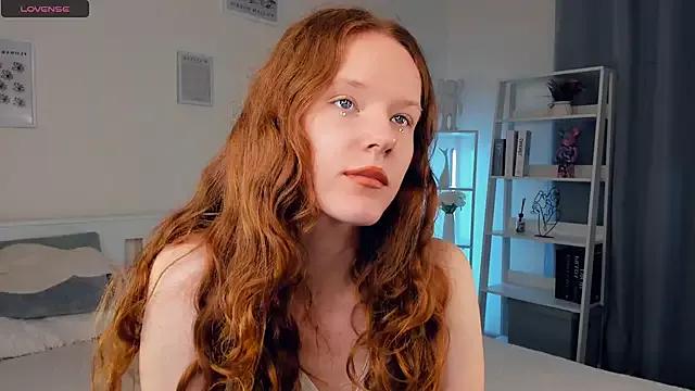 ZaraBluitt from StripChat