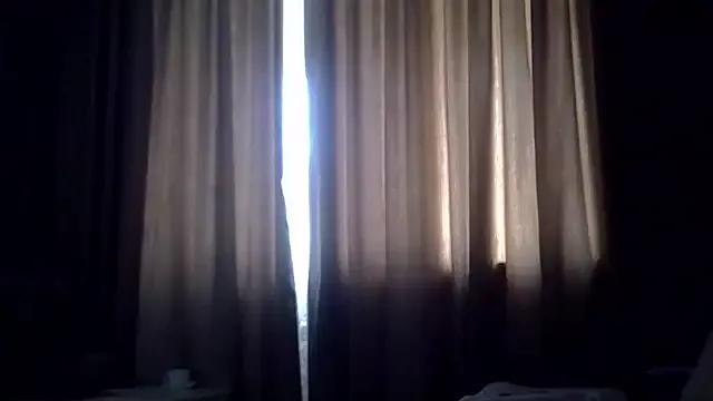 ZarinaSwift from StripChat
