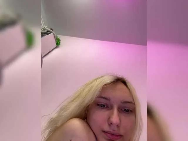 Offline -Angelina1- on BongaCams
