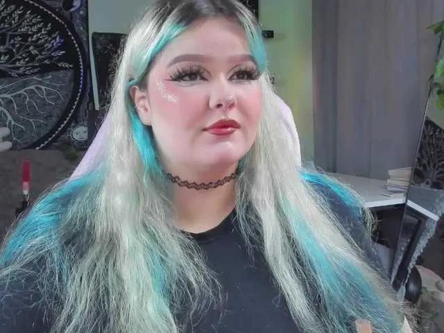 Offline -CandyM1lky- on BongaCams