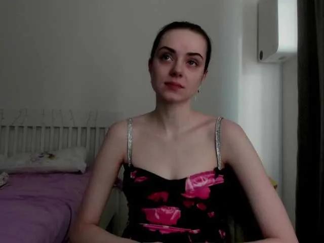 Offline agnes-lunee on BongaCams