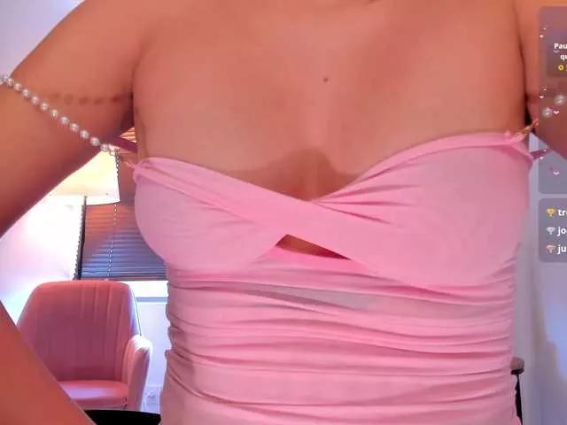 Offline ameliegraham on BongaCams