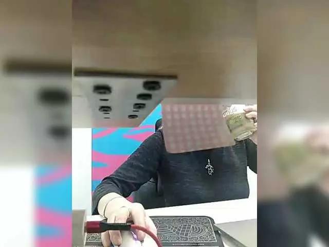 BongaCams Angelinamik is Freechat Angelinamik — lovense vibrating massage in pussy and ass, in the fantasy menu connected to a vibrator! Fuck me, I love cumming with long vibrations