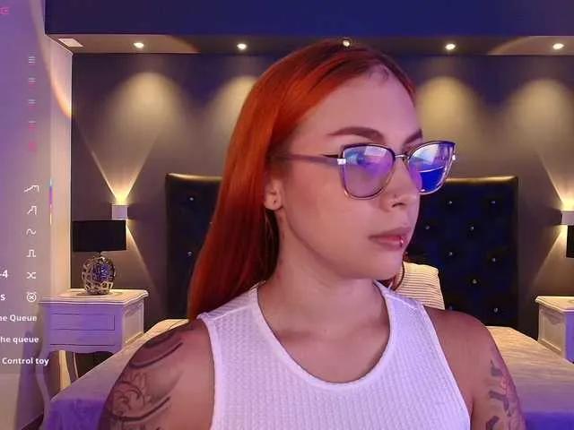 Offline ArannaMartine on BongaCams