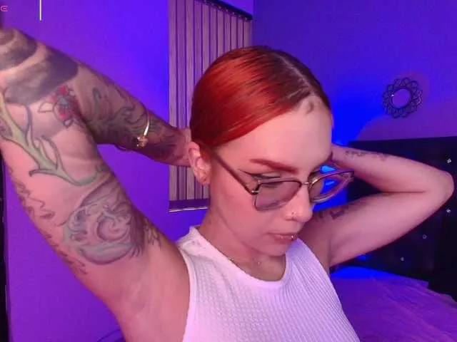 Offline ArannaMartine on BongaCams