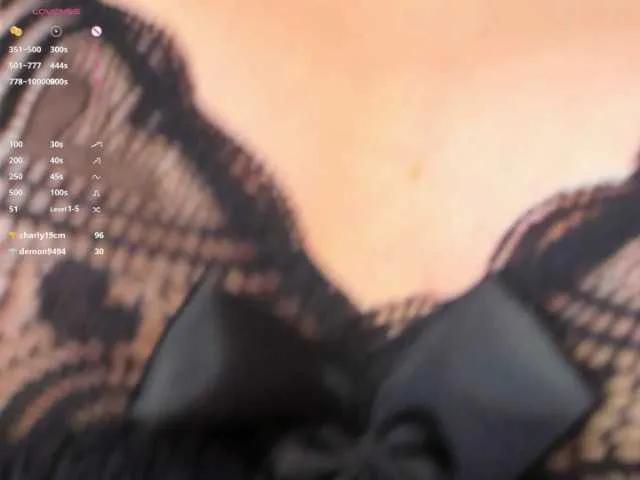 Babyarigoddamn on BongaCams 