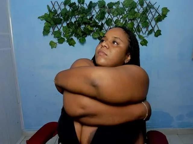 Offline bbw-charlote on BongaCams