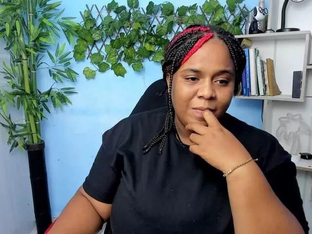 Offline bbw-charlote on BongaCams