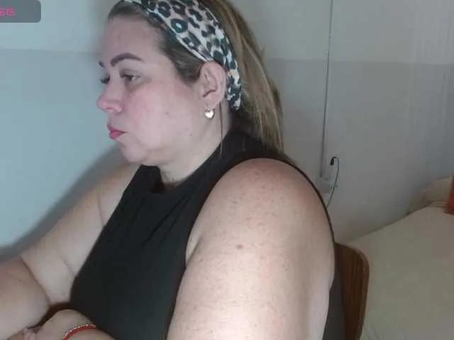 bella-savati on BongaCams 