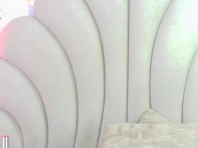 Offline bonieklent on BongaCams