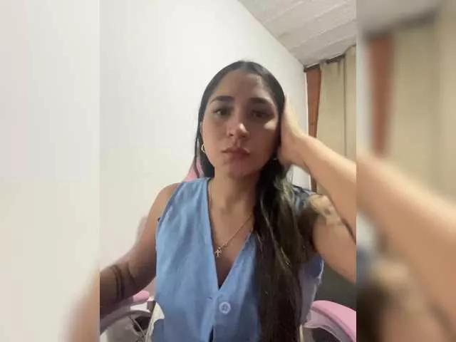 Freechat britt-grey on BongaCams