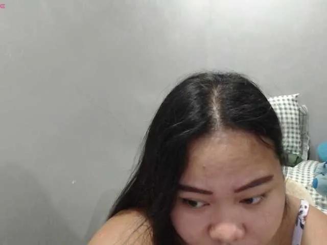 Offline BubbleButtPinay on BongaCams
