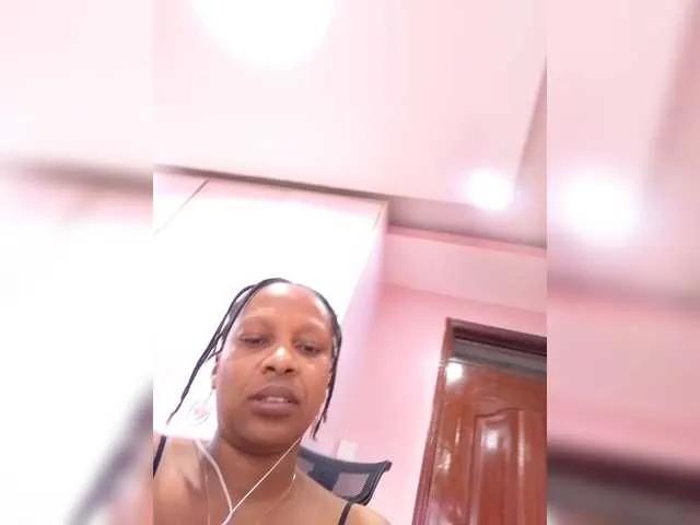 Offline CandyLove on BongaCams