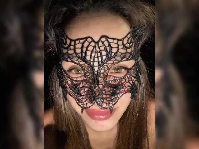 Offline Cat-meowa on BongaCams