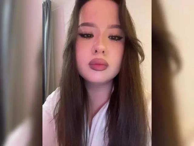 Offline CateLong on BongaCams