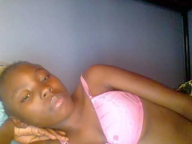 Offline chocolate-brownie on BongaCams