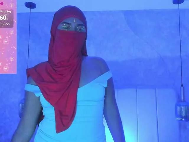 Offline Dakshaa on BongaCams