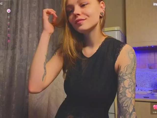 Offline DanaCuteee on BongaCams