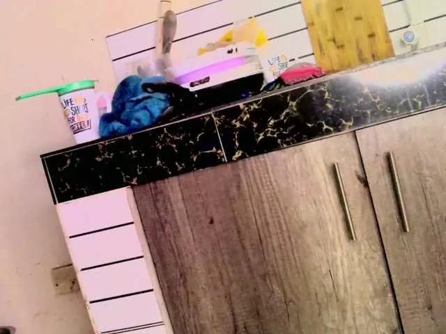 Offline dreamyher on BongaCams